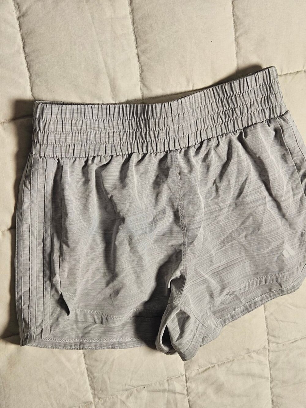 Adidas Gray AEROREADY Training Shorts Womens M 3 Inch Inseam